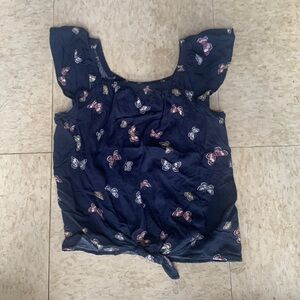 Size 5, Sonoma, dark blue shirt with butterflies.